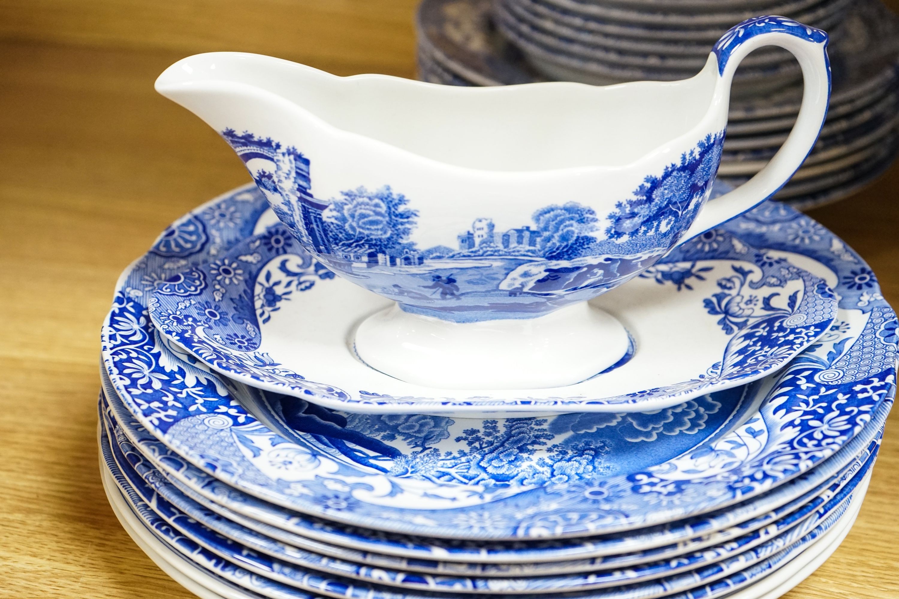 A Spode Italian design part service, including salt, pepper, tea and coffee pots, jug and basin etc.